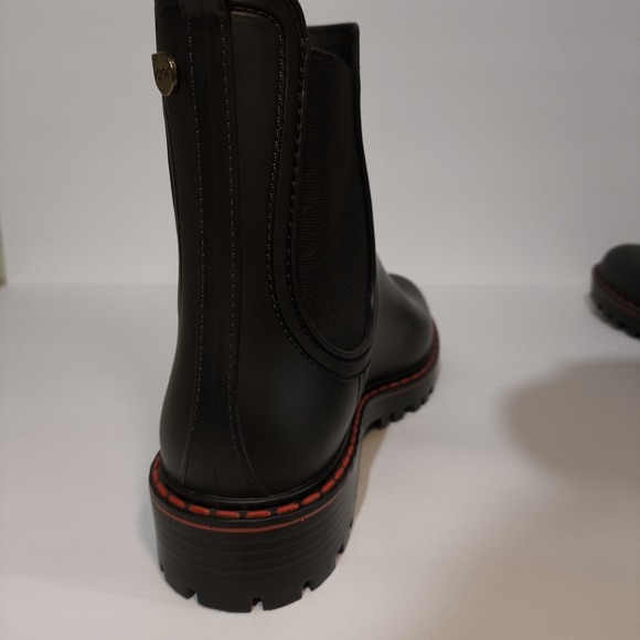 Igor Black Rain Boots with Rugged Sole And Red Details - Picture 9 of 11